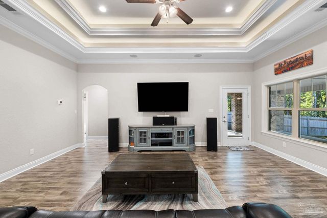 1521 Portside Dr, Gulf Breeze, FL 32563