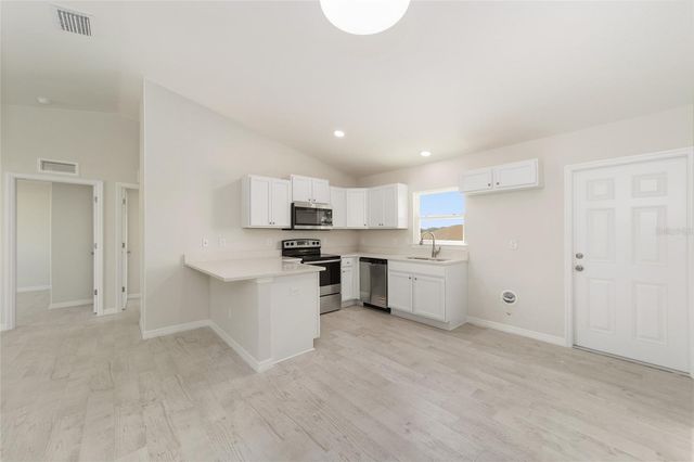 12398 SE 102ND TERRACE, Belleview, FL 34420