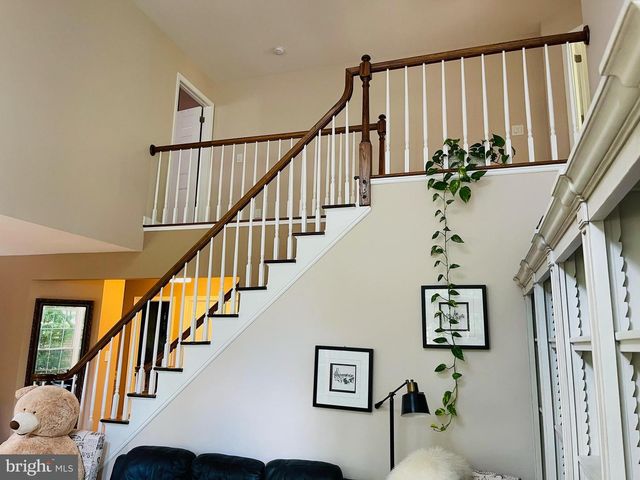 1 CROMWELL CT, Princeton, NJ 08540