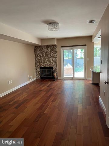 1 CROMWELL CT, Princeton, NJ 08540