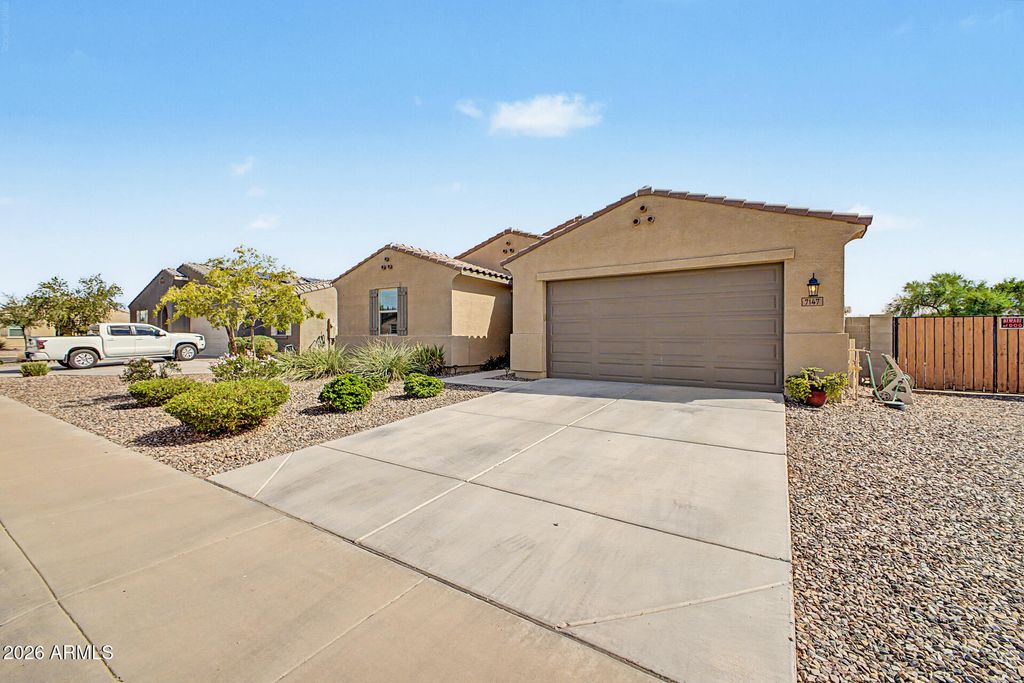 7147 E WATERFOWL Way, San Tan Valley, AZ 85143 — photo 2