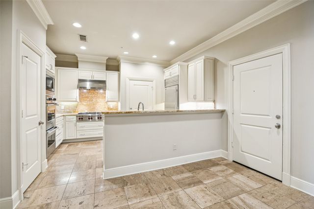 4240 Prescott Avenue 5B, Dallas, TX 75219