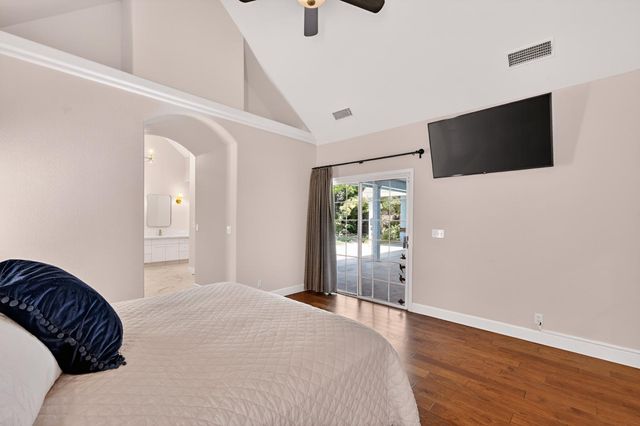 4926 W Pinedale Avenue, Fresno, CA 93722