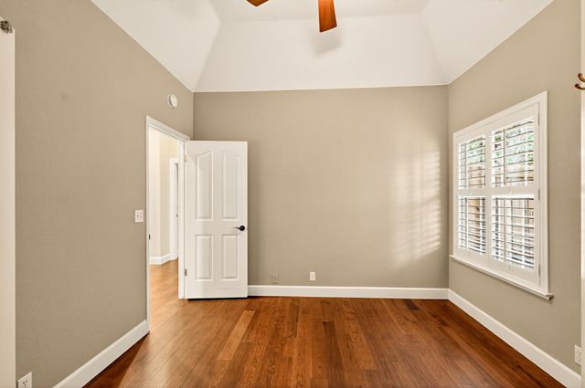 4926 W Pinedale Avenue, Fresno, CA 93722