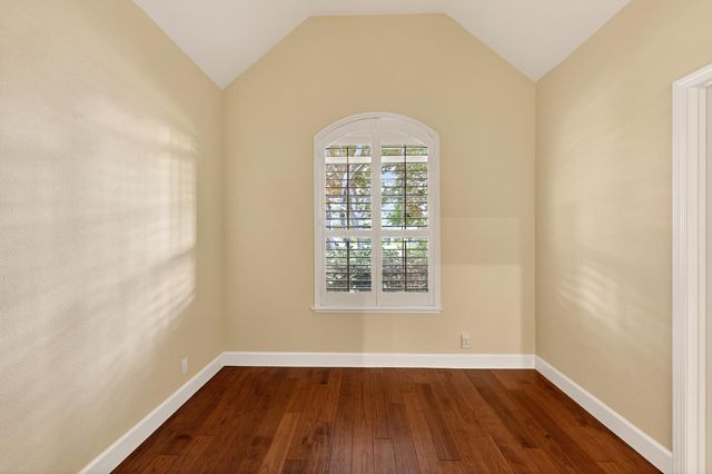 4926 W Pinedale Avenue, Fresno, CA 93722