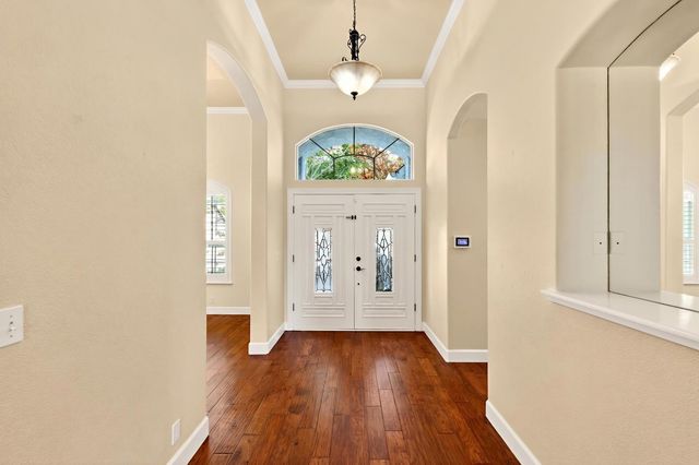 4926 W Pinedale Avenue, Fresno, CA 93722