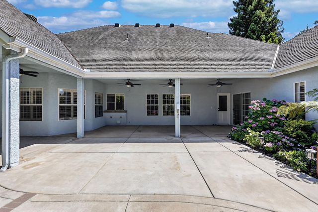 4926 W Pinedale Avenue, Fresno, CA 93722