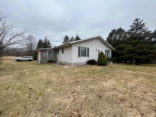 4763 Kerswill Road, Gladwin, MI 48624