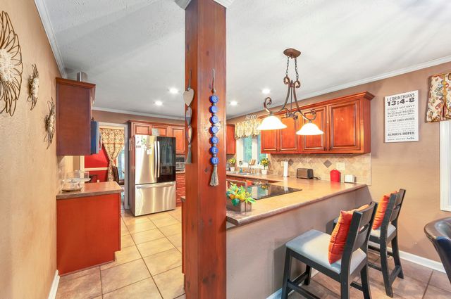 117 Tuckahoe Rd, Jackson, TN 38305