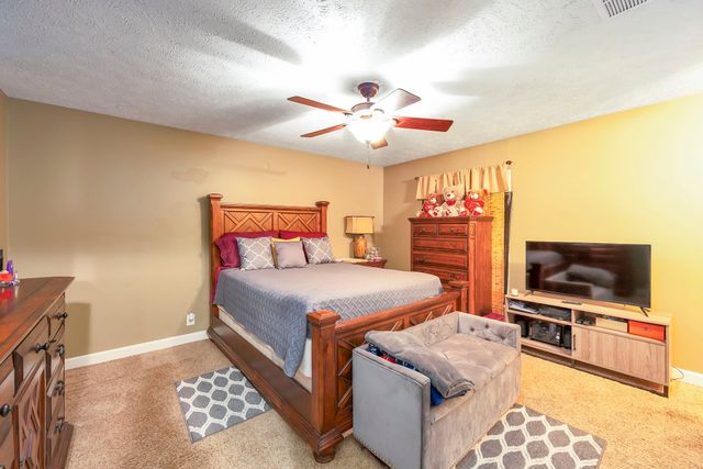 117 Tuckahoe Rd, Jackson, TN 38305