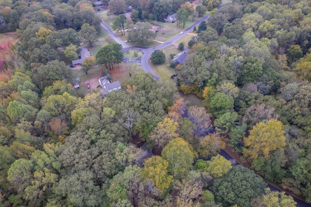 117 Tuckahoe Rd, Jackson, TN 38305