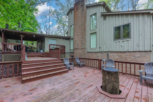 117 Tuckahoe Rd, Jackson, TN 38305