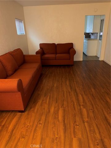 7012 Forbes, Van Nuys, CA 91406