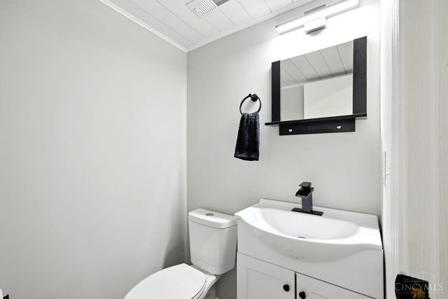 5356 Pros Drive, West Chester, OH 45069