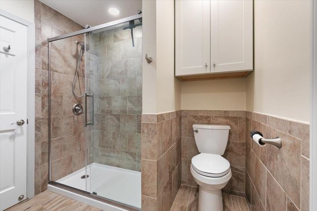 24 Oak Ridge Road, Sandown, NH 03873