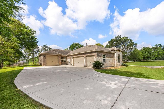 8992 Wind Jammer Lane, Montgomery, TX 77316