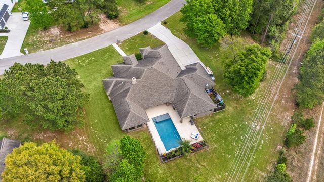 8992 Wind Jammer Lane, Montgomery, TX 77316