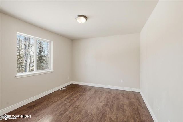 180 W Riverdance Circle, Wasilla, AK 99654