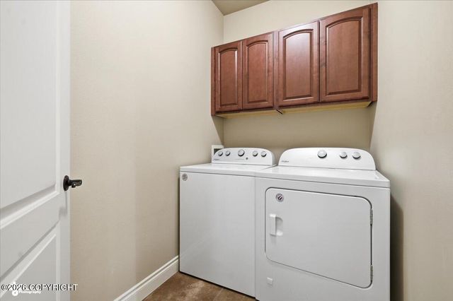 180 W Riverdance Circle, Wasilla, AK 99654