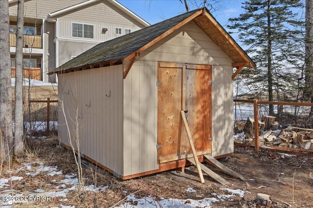 180 W Riverdance Circle, Wasilla, AK 99654