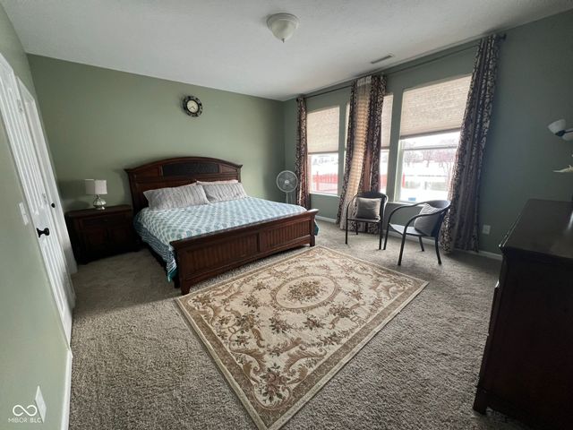 1347 Preserve Court, Greenwood, IN 46143