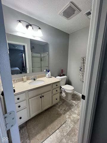 1347 Preserve Court, Greenwood, IN 46143