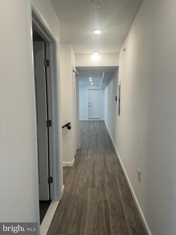 917 N 43RD ST, Philadelphia, PA 19104