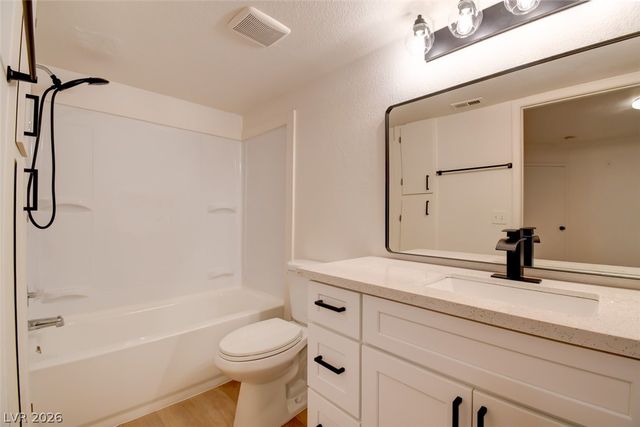 8101 West Flamingo Road 1065, Las Vegas, NV 89147