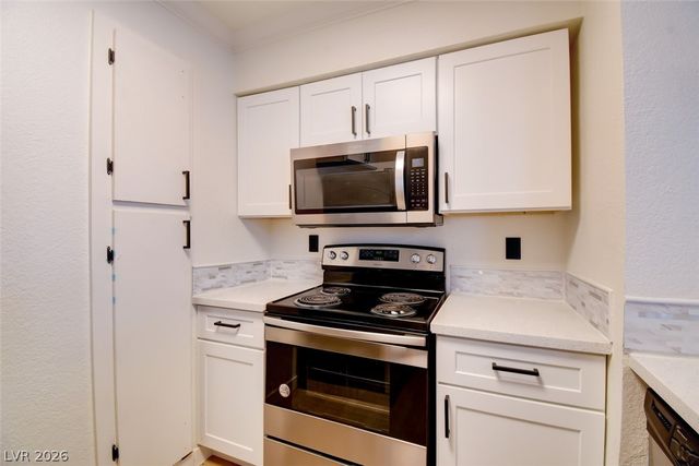 8101 West Flamingo Road 1065, Las Vegas, NV 89147
