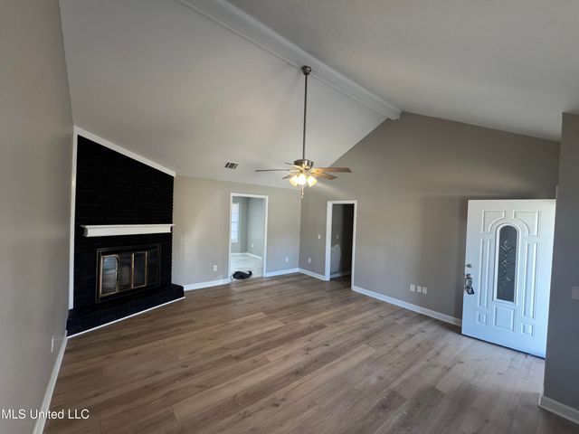 344 Red Oak Drive, Jackson, MS 39212