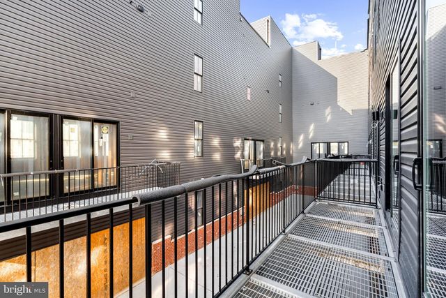 249 PHILIP WAY, Philadelphia, PA 19106