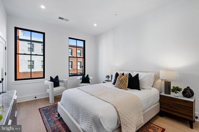 249 PHILIP WAY, Philadelphia, PA 19106