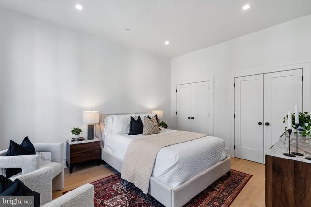 249 PHILIP WAY, Philadelphia, PA 19106