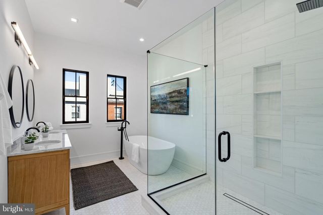 249 PHILIP WAY, Philadelphia, PA 19106