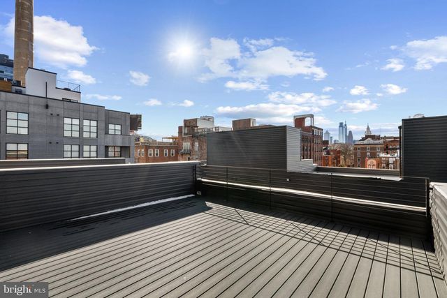 249 PHILIP WAY, Philadelphia, PA 19106