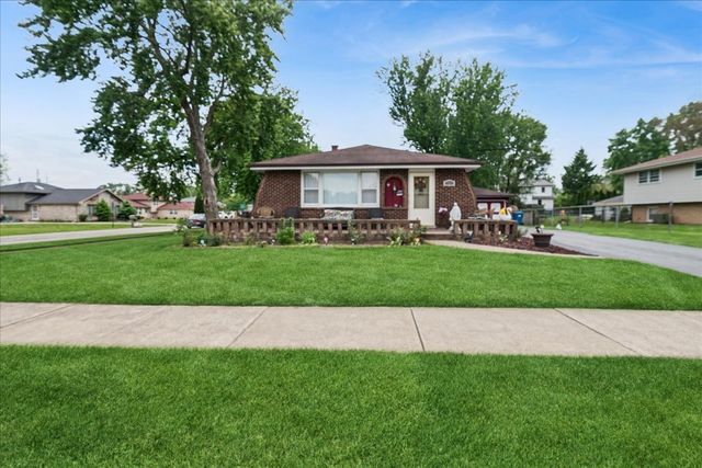 4501 Concordia Court, Midlothian, IL 60445