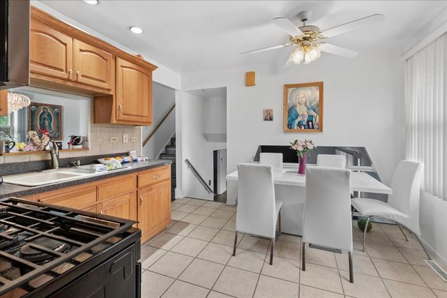 4501 Concordia Court, Midlothian, IL 60445