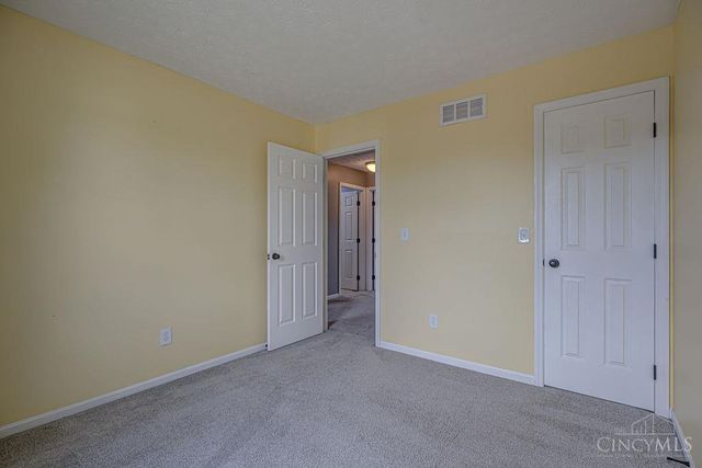 617 Willow Place, Trenton, OH 45067
