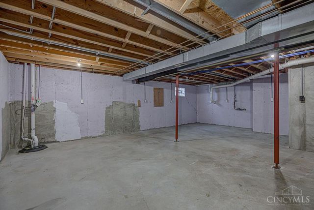 617 Willow Place, Trenton, OH 45067
