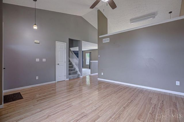 617 Willow Place, Trenton, OH 45067