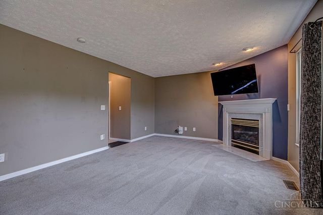 617 Willow Place, Trenton, OH 45067