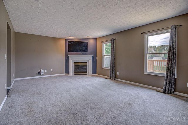 617 Willow Place, Trenton, OH 45067