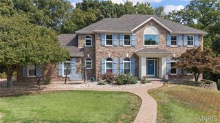 391 Woodmere Drive, St Charles, MO 63303