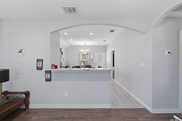 3215 Pitluk Ave, San Antonio, TX 78211