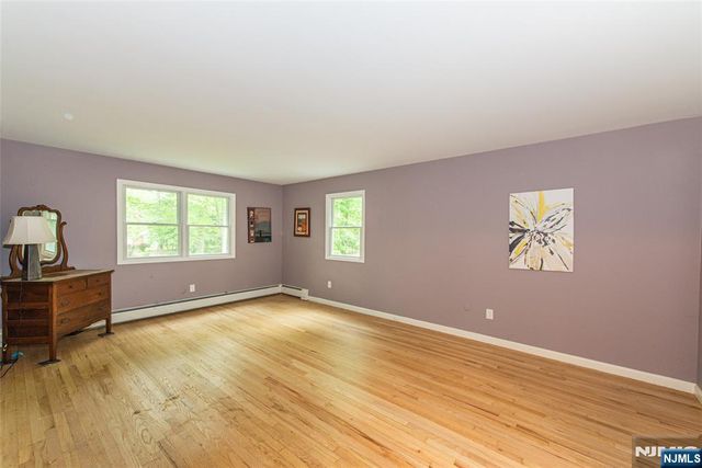 115 Hampshire Hill Road, Upper Saddle River, NJ 07458