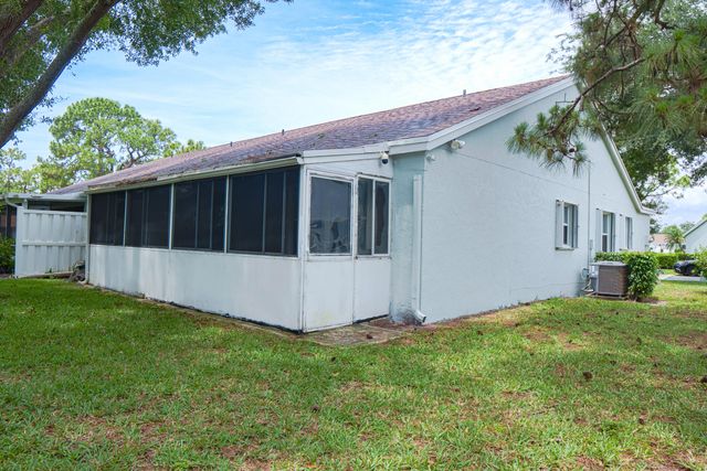 3520 Westminster Drive, Greenacres, FL 33463