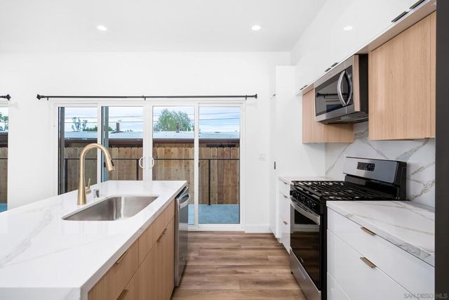 5230 32 Rincon St, San Diego, CA 92115