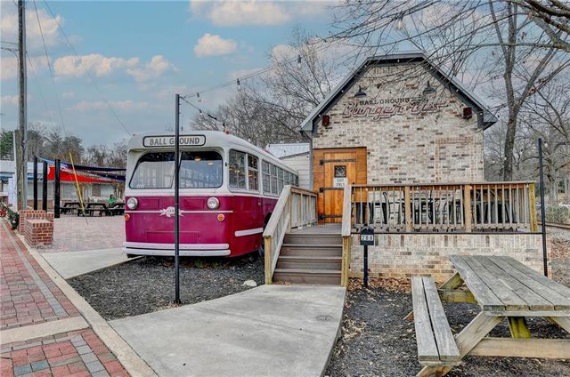 318 Cottage Court, Ball Ground, GA 30107