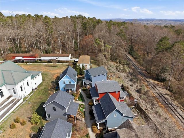 318 Cottage Court, Ball Ground, GA 30107