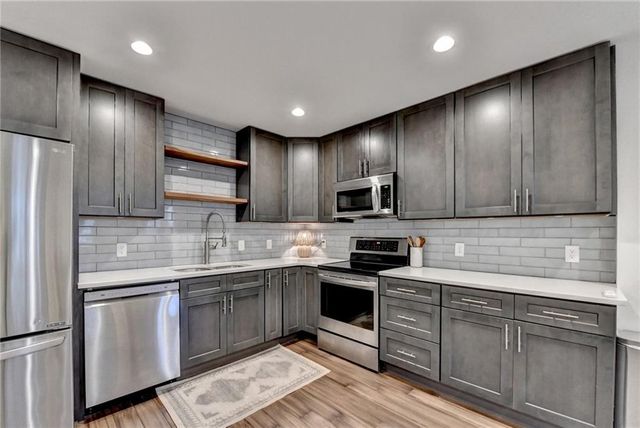 318 Cottage Court, Ball Ground, GA 30107